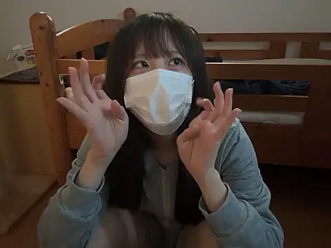 miniminimo o online show from July 18, 2026, 8:40 am