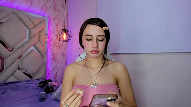 leri rose  online show from August 1, 2026, 12:59 pm