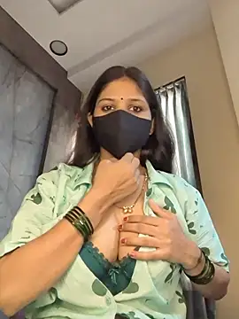 Snapshot of kaira_noty chatting on June 2, 2026, 2:46 am kaira noty online show from June 2, 2026, 2:46 am
