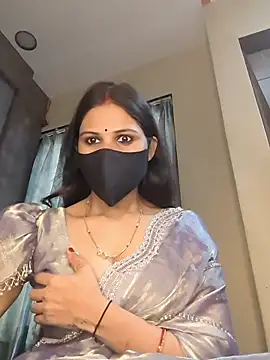 Snapshot of kaira_noty chatting on July 7, 2026, 3:42 am kaira noty online show from July 7, 2026, 3:42 am