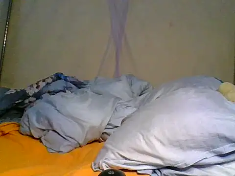 Snapshot of Hickie_giver chatting on June 1, 2026, 6:53 pm Hickie giver online show from June 1, 2026, 6:53 pm