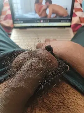 Snapshot of Medium_dick69 chatting on June 7, 2026, 4:38 am Medium dick69 online show from June 7, 2026, 4:38 am
