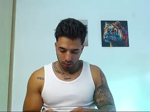 Snapshot of Jacobb_Phoenix chatting on July 16, 2026, 4:24 pm Jacobb Phoenix online show from July 16, 2026, 4:24 pm
