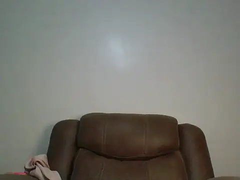 Snapshot of sexy_dove chatting on May 29, 2026, 3:43 pm sexy dove online show from May 29, 2026, 3:43 pm