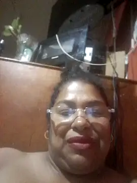 Snapshot of Megansquirt69 chatting on May 27, 2026, 1:57 am Megansquirt69 online show from May 27, 2026, 1:57 am