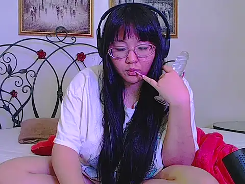 Snapshot of pikpikpikachu chatting on May 29, 2026, 8:34 am pikpikpikachu online show from May 29, 2026, 8:34 am