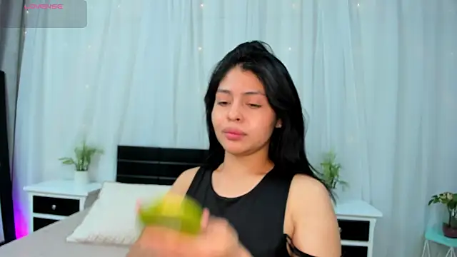 Snapshot of EvaSoto chatting on June 24, 2026, 7:24 pm EvaSoto online show from June 24, 2026, 7:24 pm