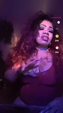 Snapshot of NailGoddessnow chatting on January 9, 2025, 9:59 am NailGoddessnow online show from January 9, 2025, 9:59 am