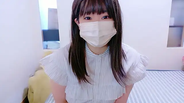 Mafuyu 0x0 online show from July 21, 2026, 5:32 am
