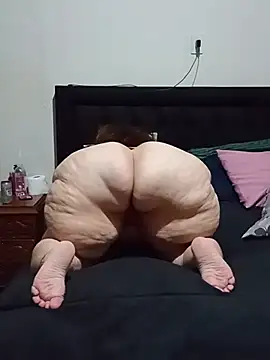 MegaAssMature online show from July 17, 2026, 9:52 pm