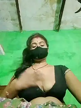 Snapshot of Rachnaaapkijaan78 chatting on July 7, 2026, 9:52 pm Rachnaaapkijaan78 online show from July 7, 2026, 9:52 pm