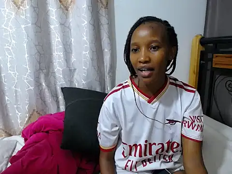 Snapshot of KittyFay chatting on May 20, 2026, 4:57 pm KittyFay online show from May 20, 2026, 4:57 pm