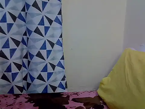 Snapshot of Simply_Naughty0 chatting on July 12, 2026, 12:07 pm Simply Naughty0 online show from July 12, 2026, 12:07 pm