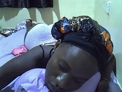 Gorgeous-maya online show from May 26, 2026, 2:07 am