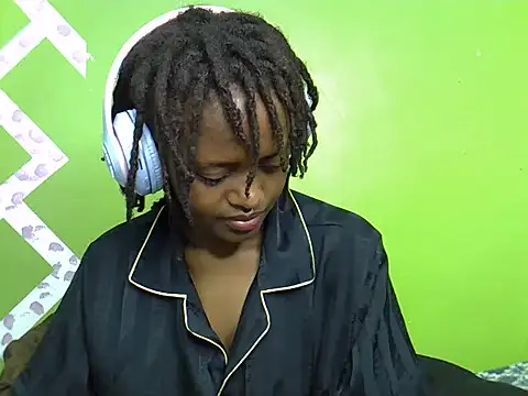 Snapshot of Slim_shedy1 chatting on June 24, 2026, 12:15 pm Slim shedy1 online show from June 24, 2026, 12:15 pm