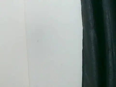 Snapshot of Blushkitten chatting on July 16, 2026, 5:52 pm Blushkitten online show from July 16, 2026, 5:52 pm