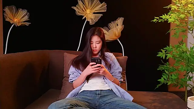 yu598188 online show from May 31, 2026, 2:09 am