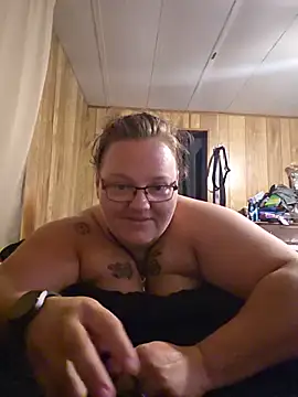 Snapshot of subbybabygirl696985 chatting on June 14, 2026, 1:02 pm subbybabygirl696985 online show from June 14, 2026, 1:02 pm