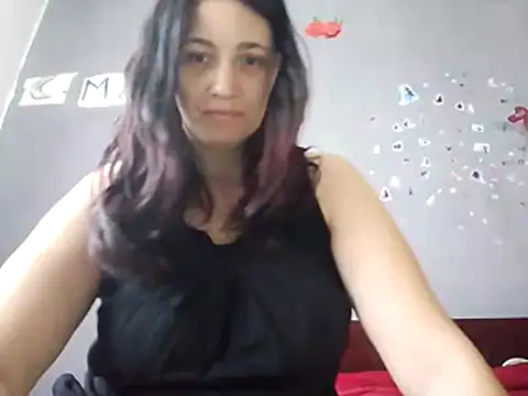 Rossyta r online show from June 5, 2026, 5:25 am