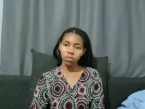 Snapshot of MidnightNala chatting on May 30, 2026, 3:58 am MidnightNala online show from May 30, 2026, 3:58 am