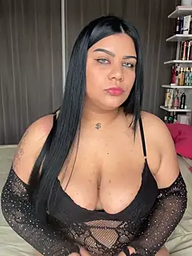 CharlotteFoxx3 online show from June 1, 2026, 7:04 pm