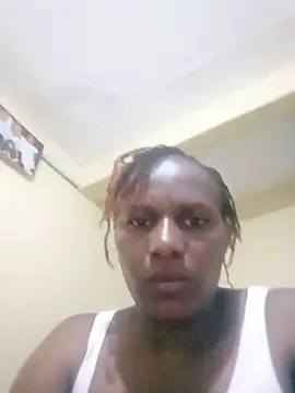 Snapshot of luckyanicia chatting on May 21, 2026, 9:44 pm luckyanicia online show from May 21, 2026, 9:44 pm