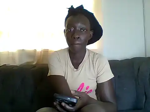 Snapshot of SexyTash25 chatting on July 9, 2026, 8:51 am SexyTash25 online show from July 9, 2026, 8:51 am