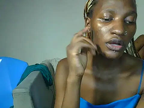 Snapshot of SleekCandy_petites chatting on June 14, 2026, 4:31 pm SleekCandy petites online show from June 14, 2026, 4:31 pm