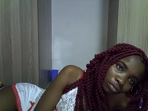 Snapshot of lee_shaz chatting on July 6, 2026, 7:27 am lee shaz online show from July 6, 2026, 7:27 am