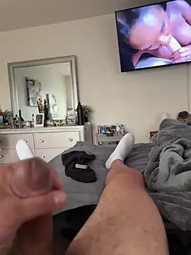 bigdick20101 online show from July 16, 2026, 4:46 pm