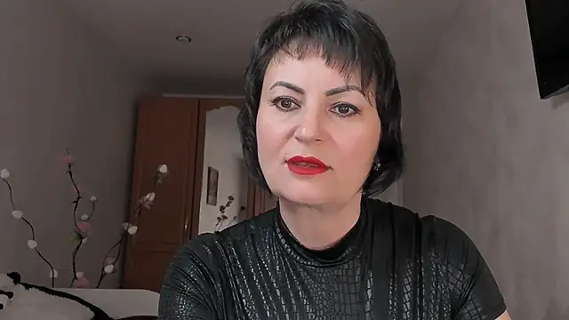 Helen Beller online show from July 14, 2026, 12:33 pm