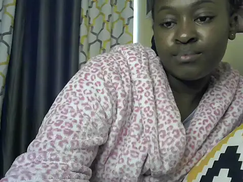 Snapshot of Daddys-girl chatting on May 22, 2026, 10:43 am Daddys-girl online show from May 22, 2026, 10:43 am
