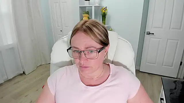 Vika73 online show from March 17, 2025, 7:15 pm