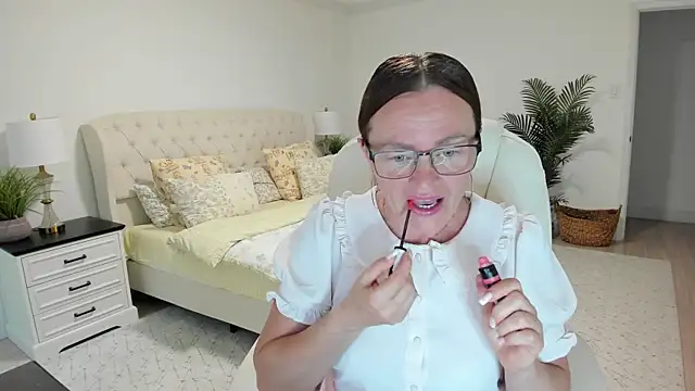 Vika73 online show from June 11, 2026, 10:57 am
