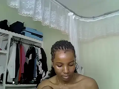 Snapshot of Sexy_vylsa chatting on June 5, 2026, 5:29 pm Sexy vylsa online show from June 5, 2026, 5:29 pm