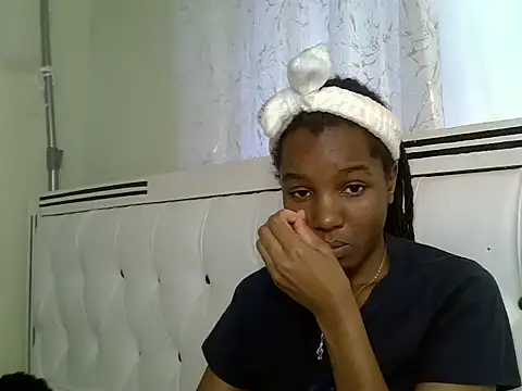 Snapshot of Sexy_vylsa chatting on July 24, 2026, 7:50 am Sexy vylsa online show from July 24, 2026, 7:50 am