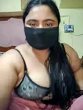 Snapshot of shaik35f chatting on August 7, 2026, 5:59 pm shaik35f online show from August 7, 2026, 5:59 pm