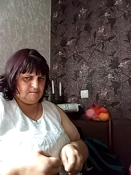 LisichkaOksana online show from June 3, 2026, 2:55 pm