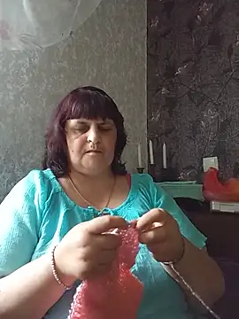 LisichkaOksana online show from June 6, 2026, 11:37 am