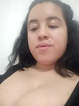 Snapshot of nia_taylorX chatting on June 15, 2026, 4:47 am nia taylorX online show from June 15, 2026, 4:47 am