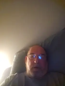 Snapshot of shyguytm chatting on June 18, 2026, 11:58 am shyguytm online show from June 18, 2026, 11:58 am