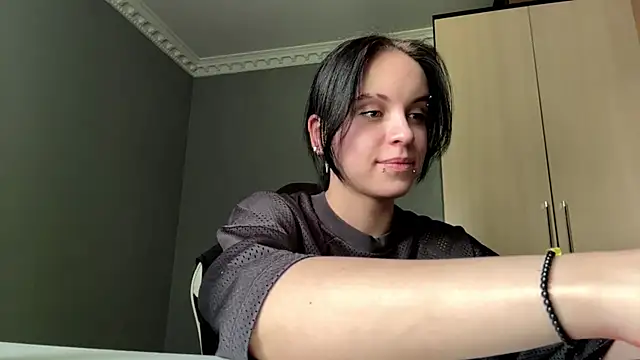 illiebilish online show from May 21, 2026, 7:59 am