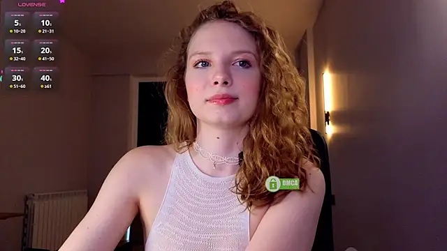 Snapshot of FaeCharm chatting on June 25, 2026, 5:06 pm FaeCharm online show from June 25, 2026, 5:06 pm