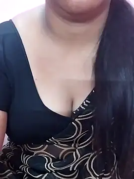 Snapshot of Tamil_Hot_Kulfi chatting on May 24, 2026, 6:07 am Tamil Hot Kulfi online show from May 24, 2026, 6:07 am