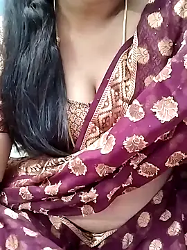Snapshot of Tamil_Hot_Kulfi chatting on June 4, 2026, 4:57 pm Tamil Hot Kulfi online show from June 4, 2026, 4:57 pm