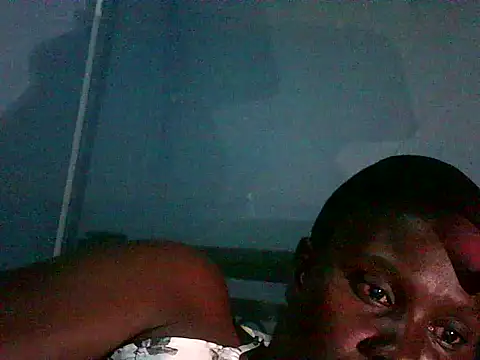 Snapshot of creamyebony5 chatting on May 17, 2026, 9:11 pm creamyebony5 online show from May 17, 2026, 9:11 pm