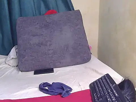 Snapshot of chocolate_peggy chatting on July 10, 2026, 10:34 pm chocolate peggy online show from July 10, 2026, 10:34 pm
