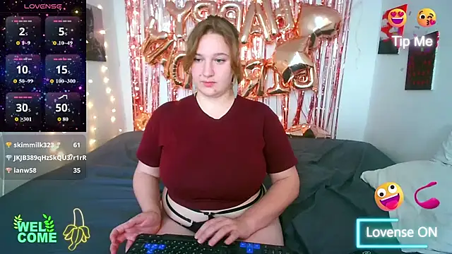 Snapshot of Annita_Alyson chatting on July 8, 2026, 3:49 pm Annita Alyson online show from July 8, 2026, 3:49 pm