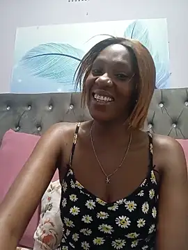 Snapshot of AngelWonderLand07 chatting on June 16, 2026, 2:14 am AngelWonderLand07 online show from June 16, 2026, 2:14 am