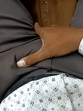 Snapshot of Playboygujrati chatting on September 24, 2025, 11:24 am Playboygujrati online show from September 24, 2025, 11:24 am